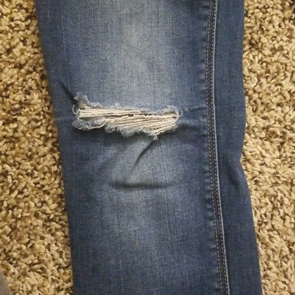 Francesca's Blue skinny jean - Picture 2 of 4